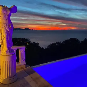 villa-goonie.fr-provencehotel.com/